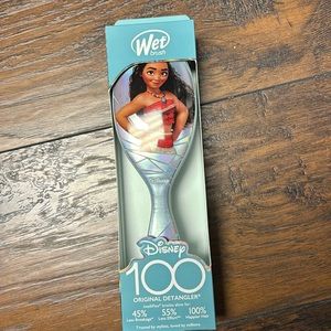 Disney wet brush brand new